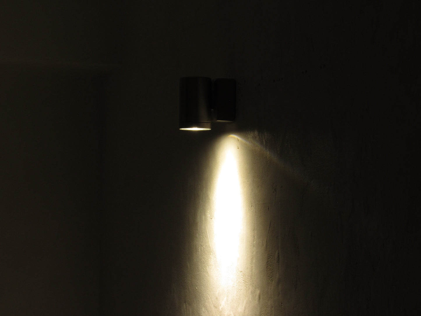 Brass Outdoor Wall Sconce – IP65, Up/Down