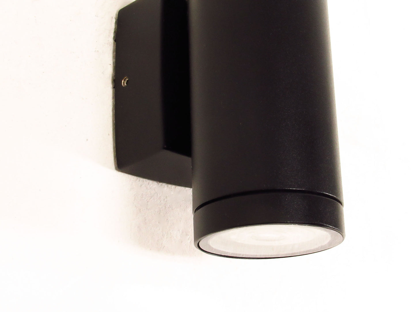 Brass Outdoor Wall Sconce – IP65, Up/Down