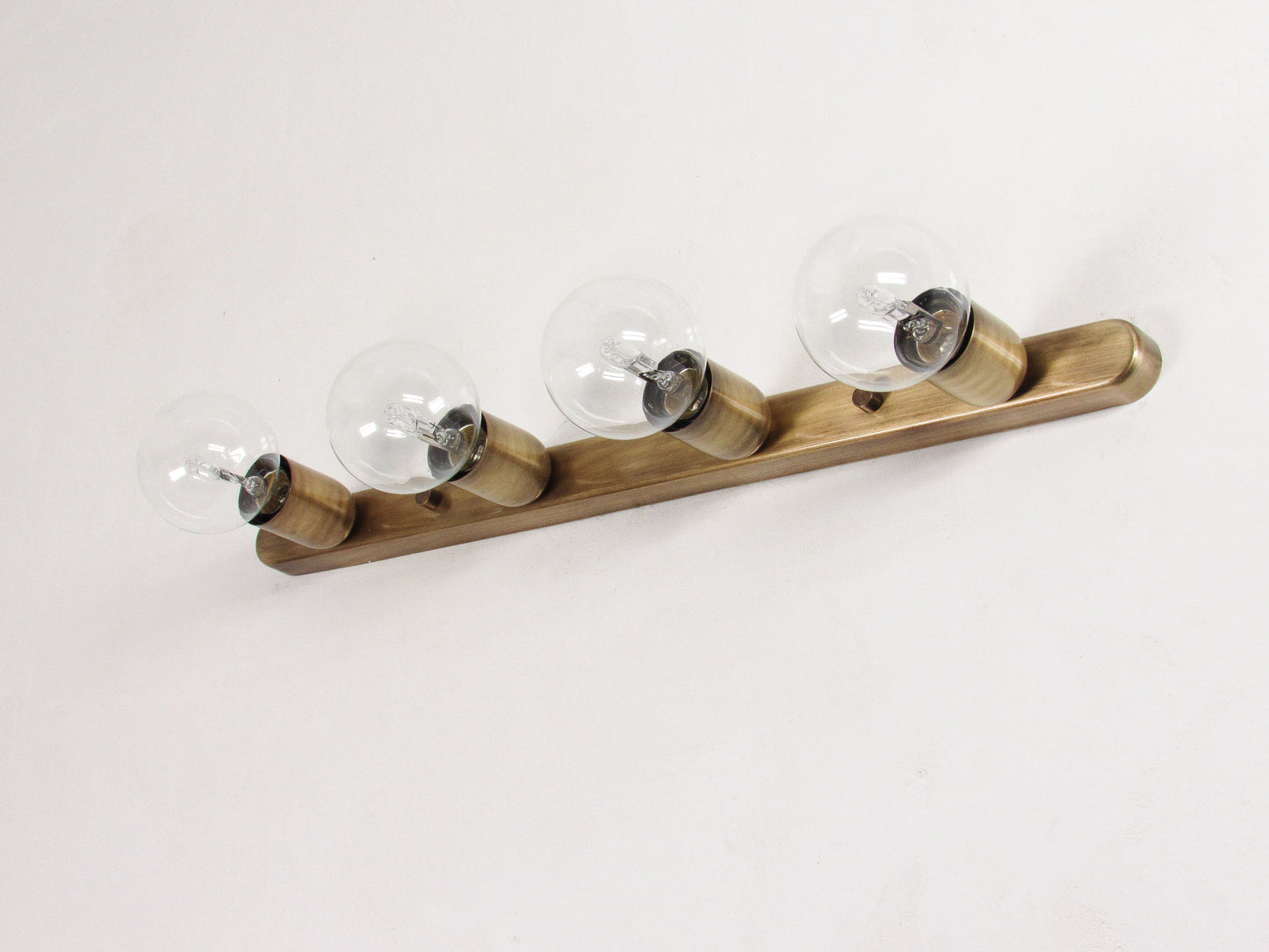 Metal Bar Vanity Light — Versatile Minimal Sconce