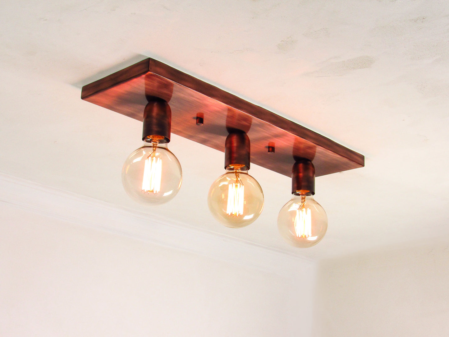 Linear Cluster Ceiling Light – Wide Versatile Flush Mount