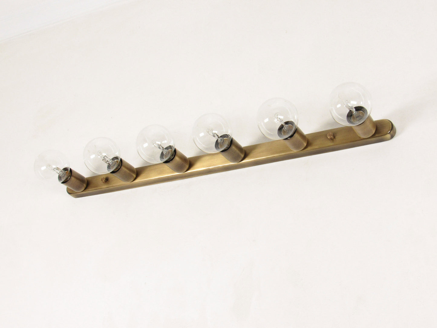 Metal Bar Vanity Light — Versatile Minimal Sconce
