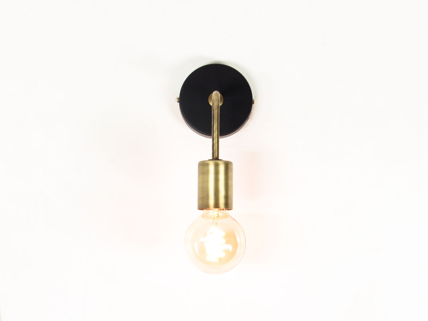 Minimal Bracket Wall Sconce — Golden Simple Light