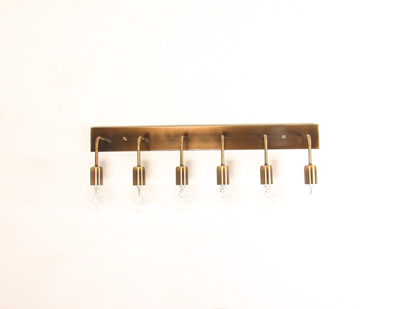 Linear Vanity Light — Minimal Bracket Cluster