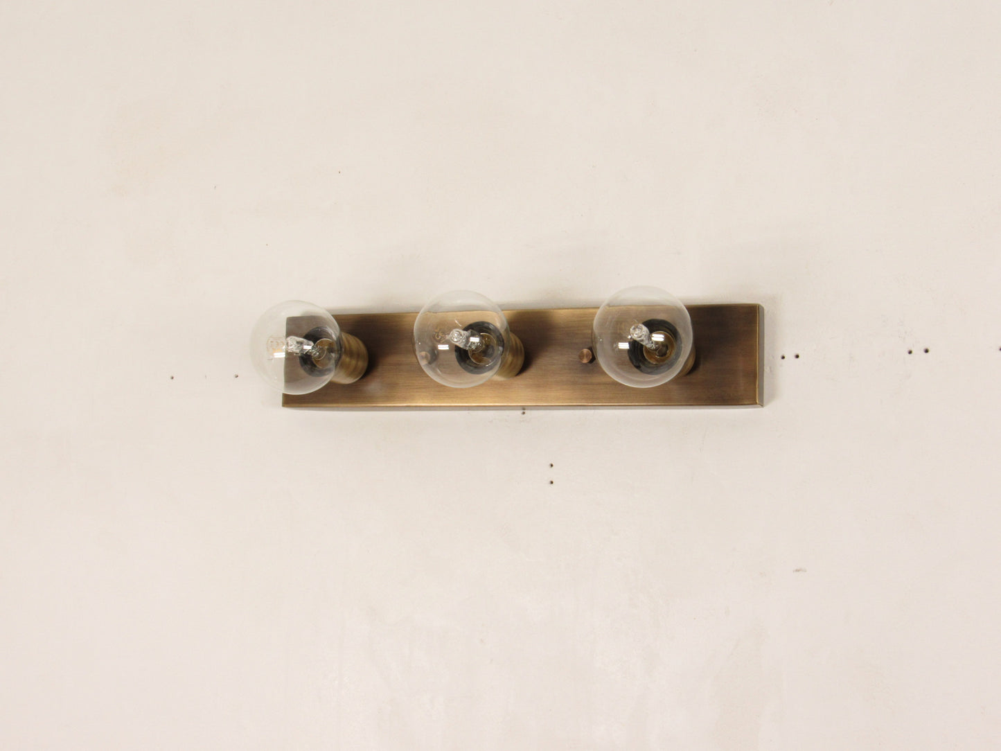 Linear Modern Globe Vanity Bar—Flush Wall & Ceiling Light