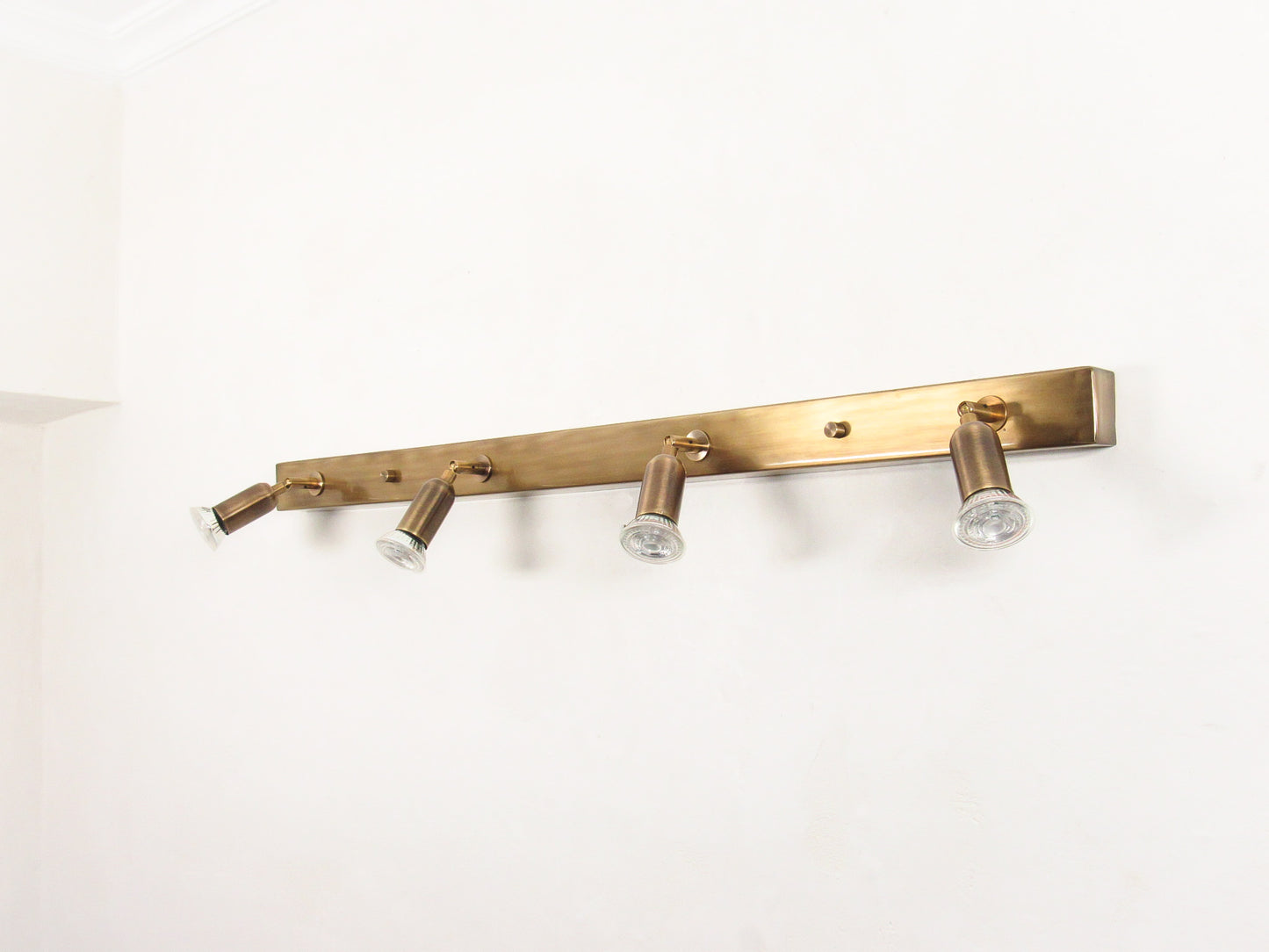 Linear GU10 Spot Wall Light — Adjustable Cluster Bar, 2–7 Lights