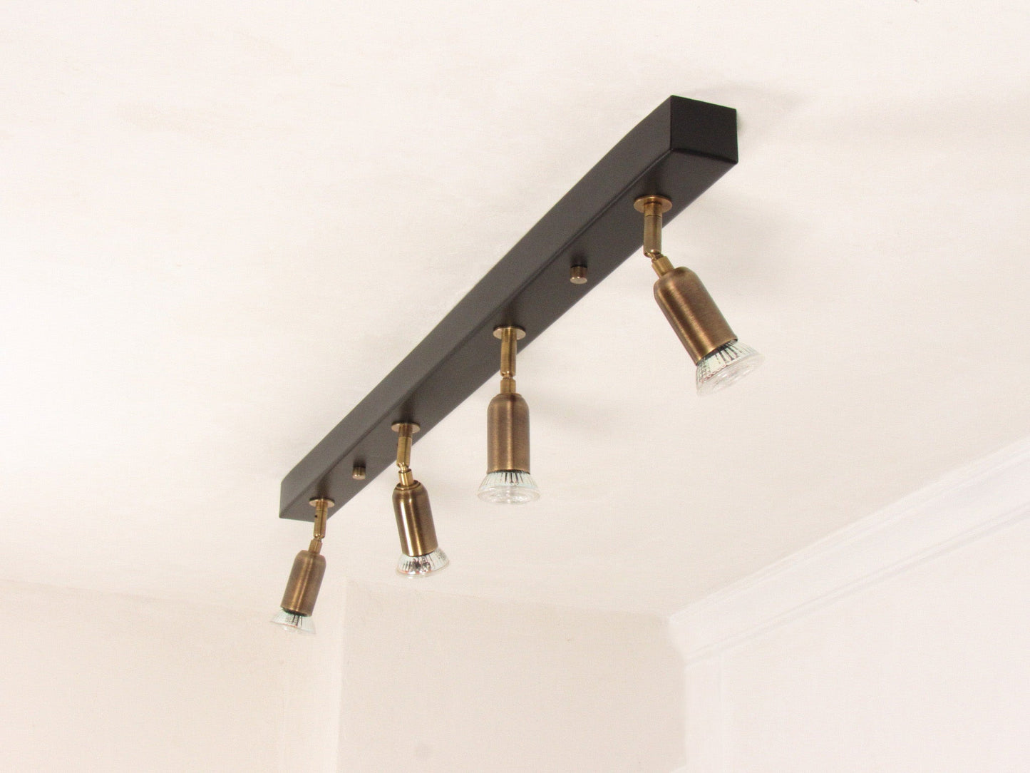 Linear GU10 Spot Wall Light — Adjustable Cluster Bar, 2–7 Lights