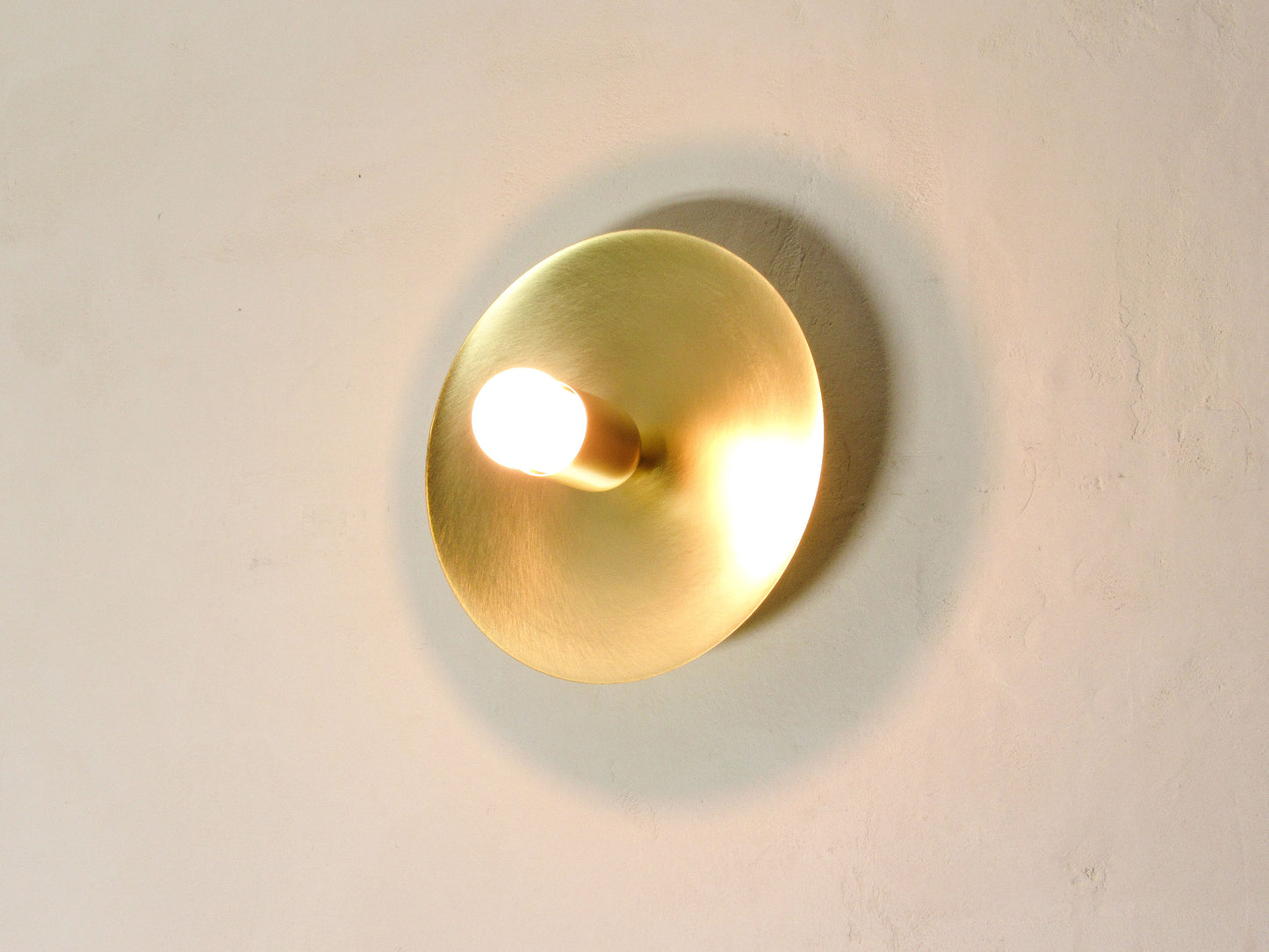 Disc Vanity Bathroom Light—Flush Mount Gold Wall Sconce